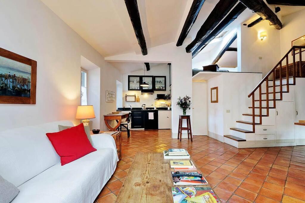 Trastevere Charming Loft | Romeloft Екстериор снимка