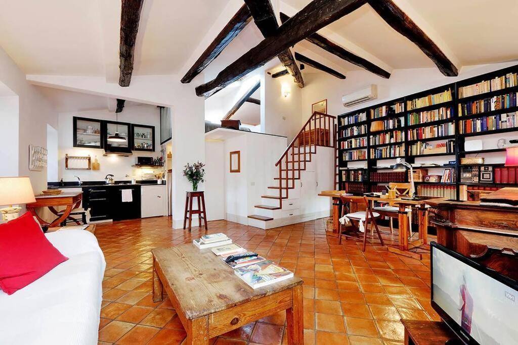 Trastevere Charming Loft | Romeloft Екстериор снимка